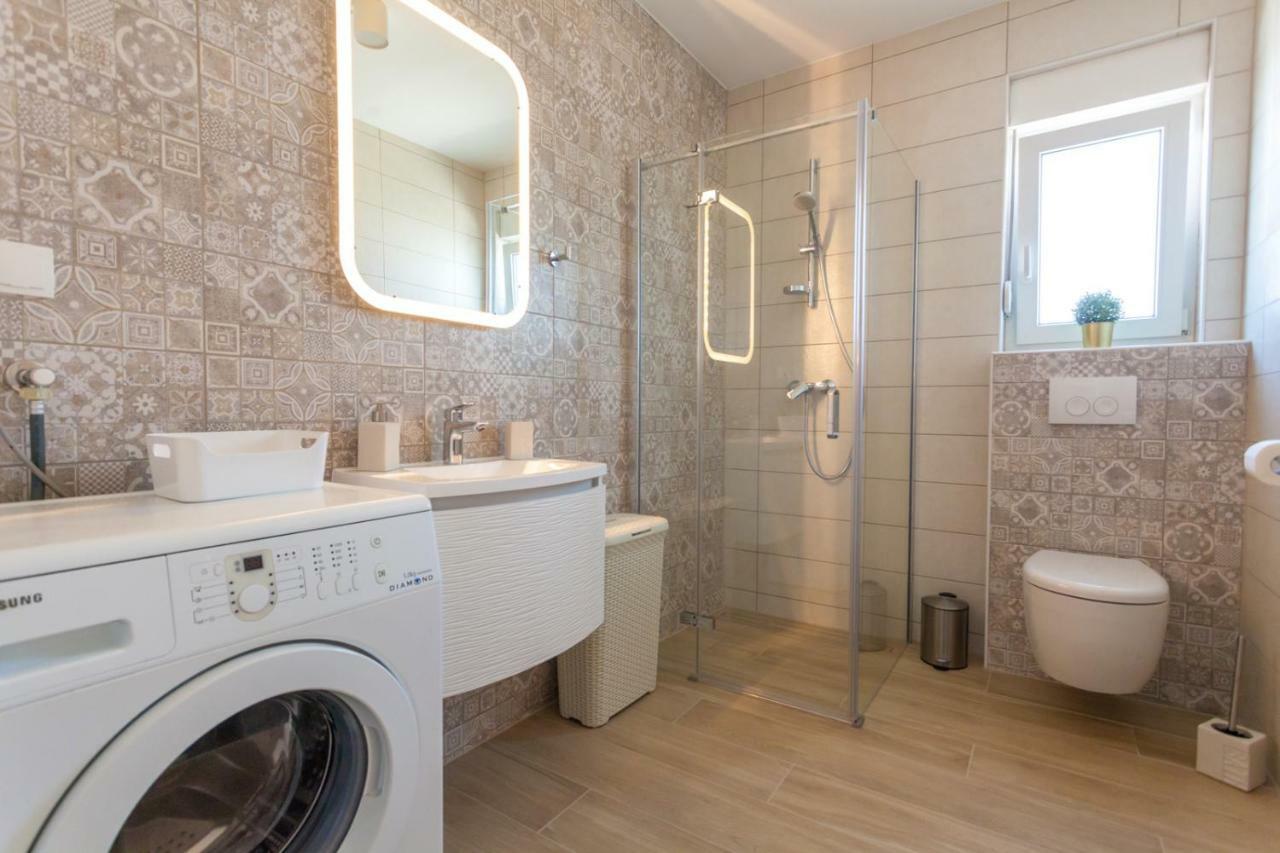 Apartments Villa Fe Малинська Екстер'єр фото